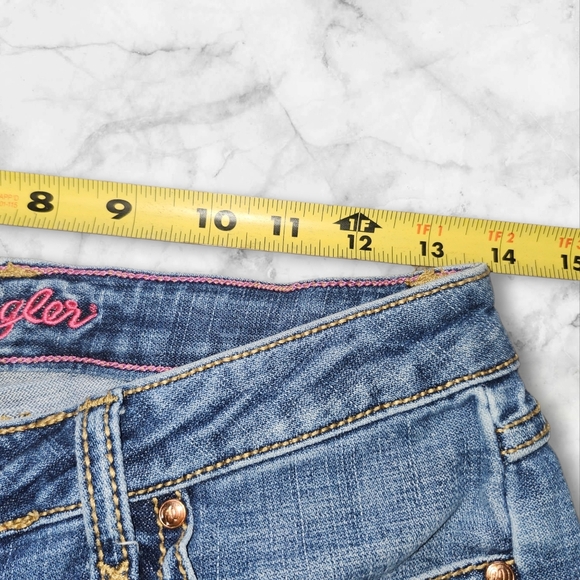 Womens Wrangler Jeans - Picture 5 of 6